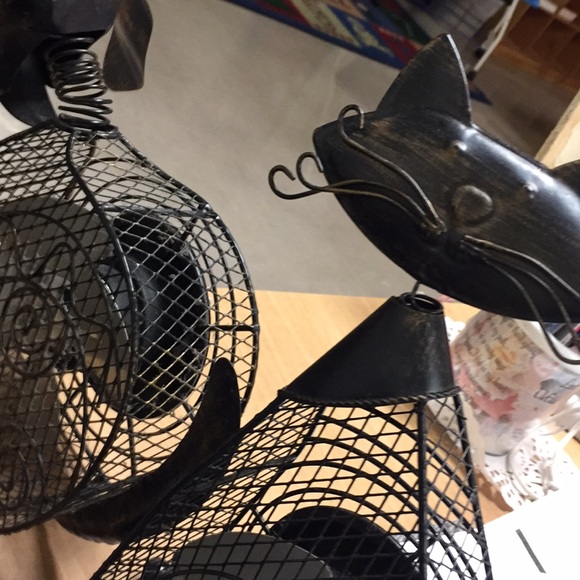 One Electric small Cat & Dog Desk Top Fans ! - Picture 3 of 8